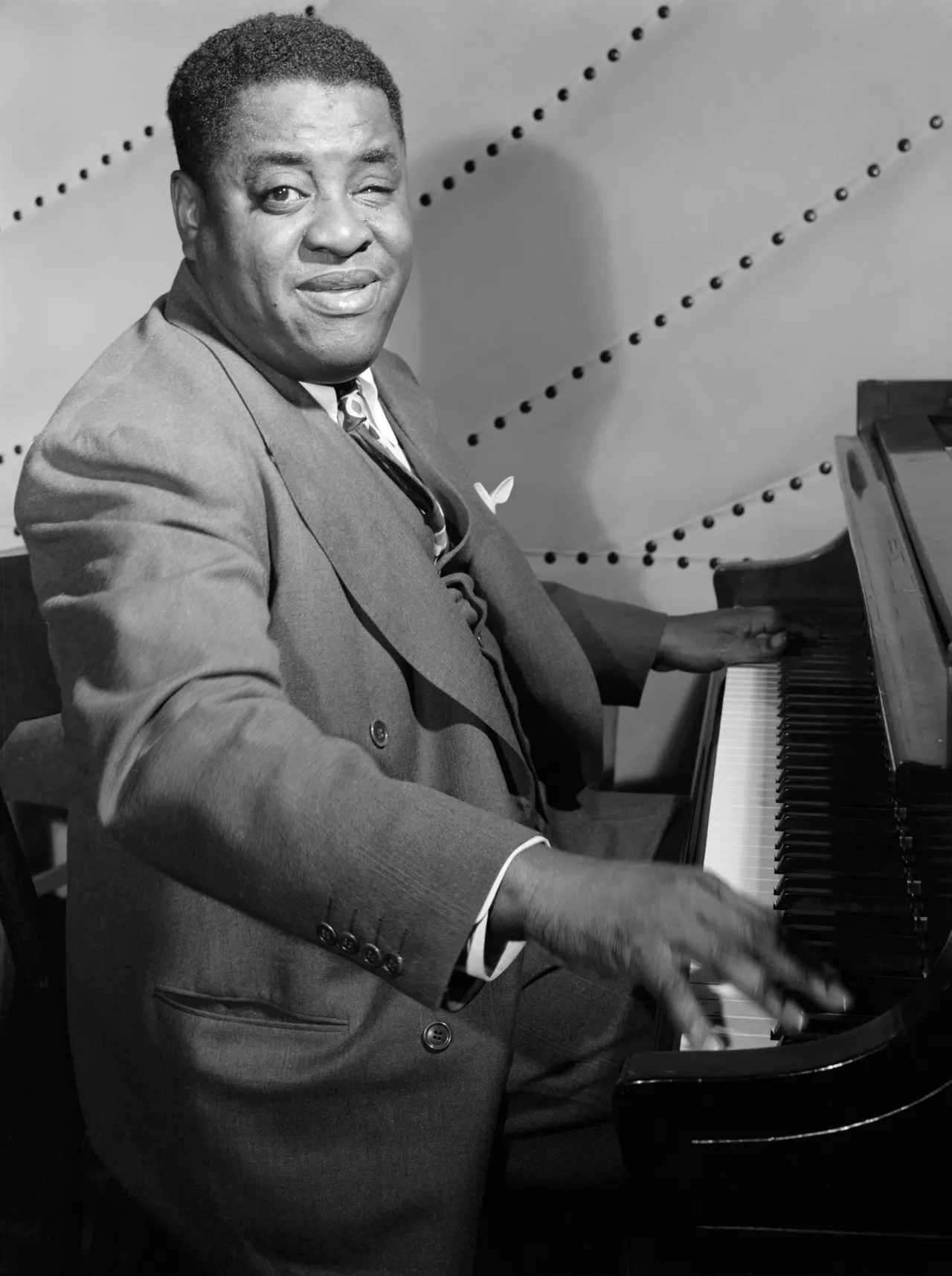 Photograph of Art Tatum at the piano.